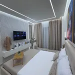 Marevista Escape Golem (Tirana)