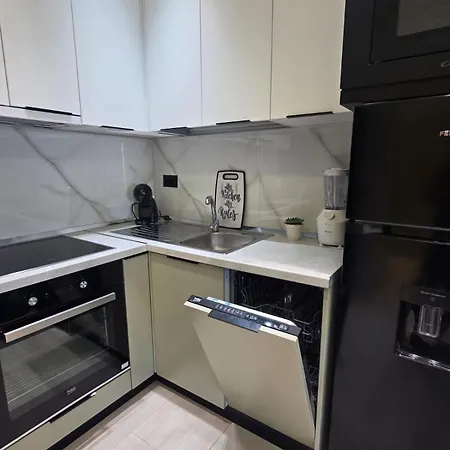 Marevista Escape * Golem