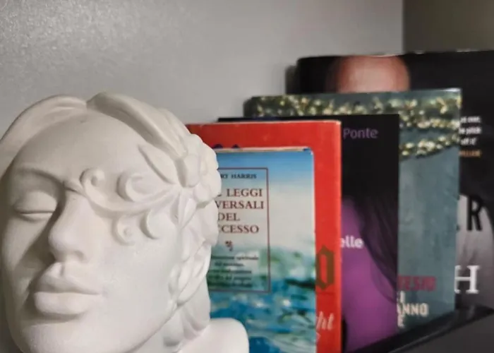 Marevista Escape * Golem (Tirana)